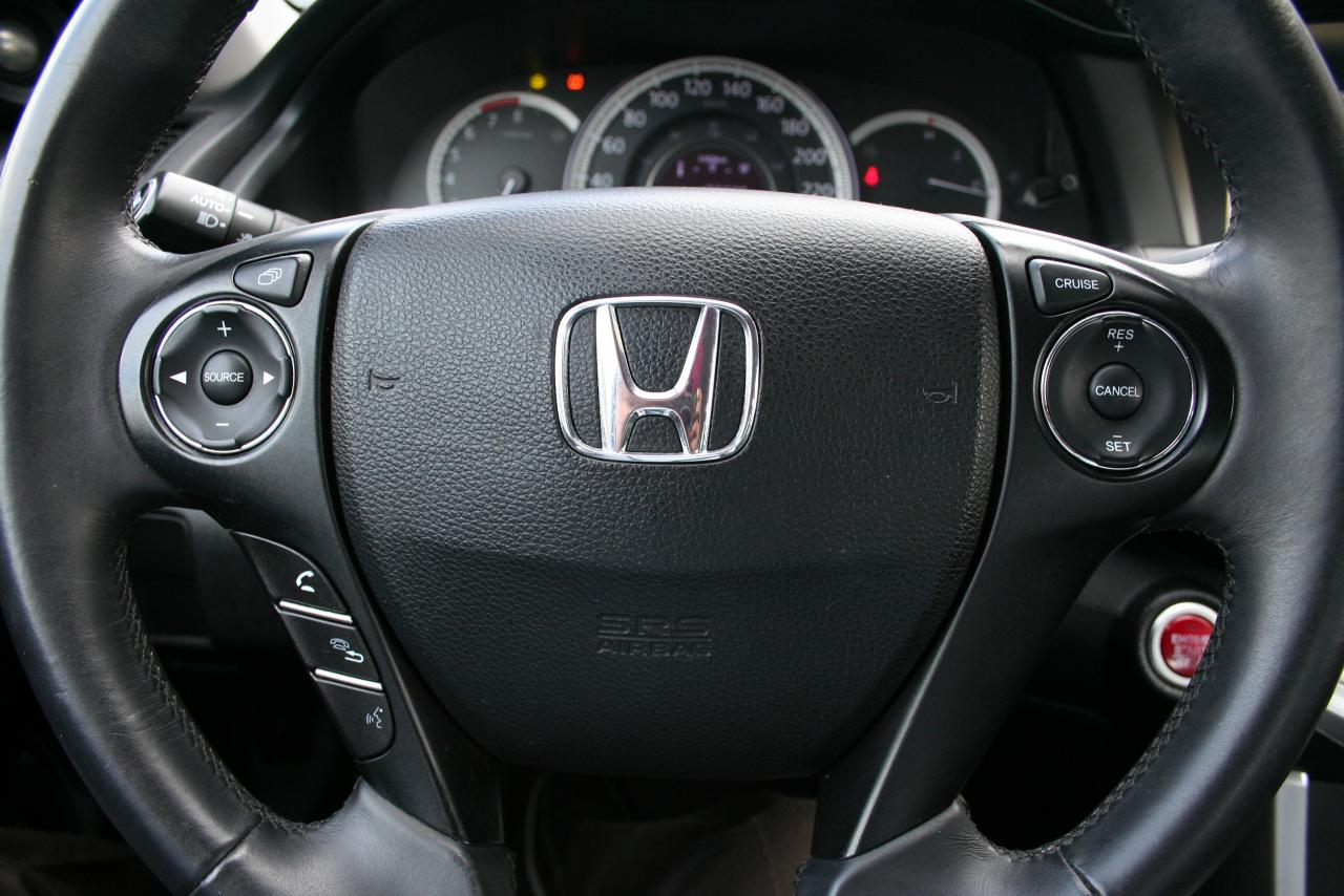 2015 Honda Accord 4dr I4 CVT Touring - Photo #10