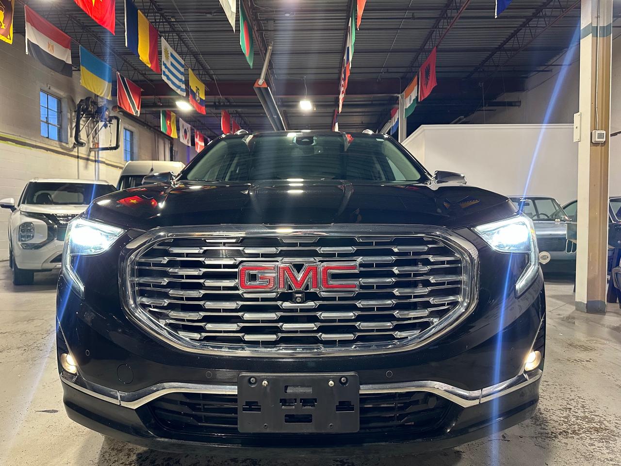 2020 GMC Terrain Awd 4dr Denali - Photo #2