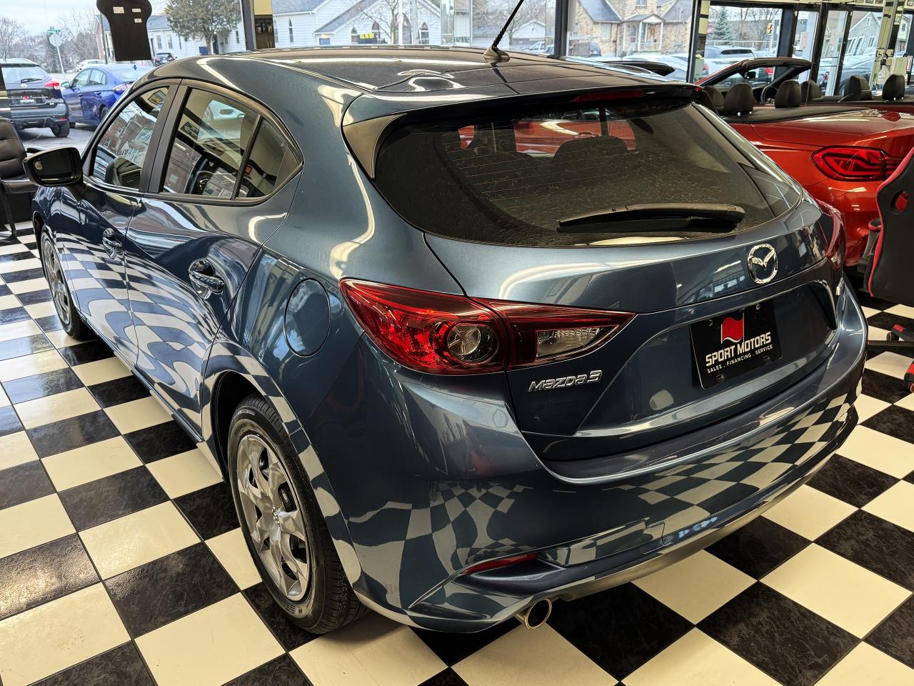 2018 Mazda MAZDA3 GX Sport+Camera+A/C+New Tires+CLEAN CARFAX Photo2