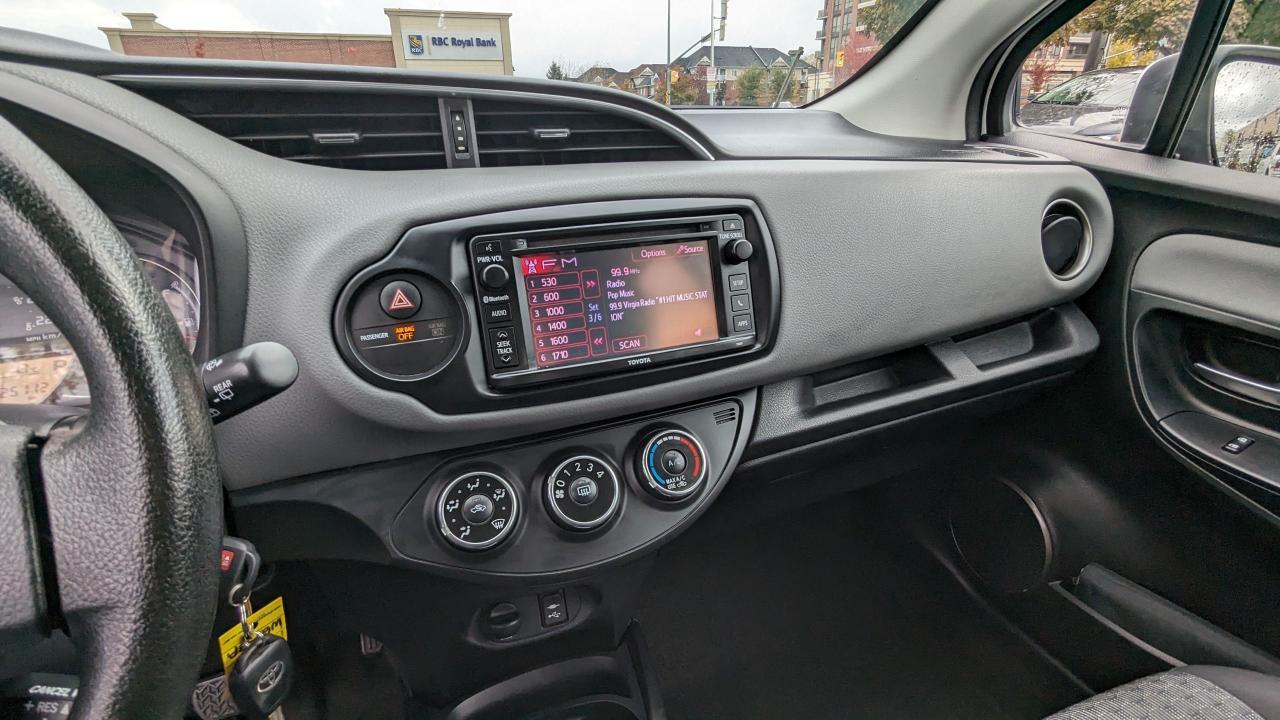 2015 Toyota Yaris LE - Photo #9