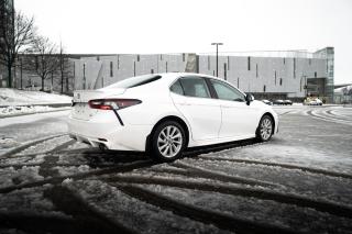 2022 Toyota Camry SE Auto | NO ACCIDENTS | CLEAN CARFAX - Photo #5
