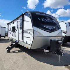 Used 2021 Keystone COUGAR M-22 MLSWE for sale in Fort St John, BC