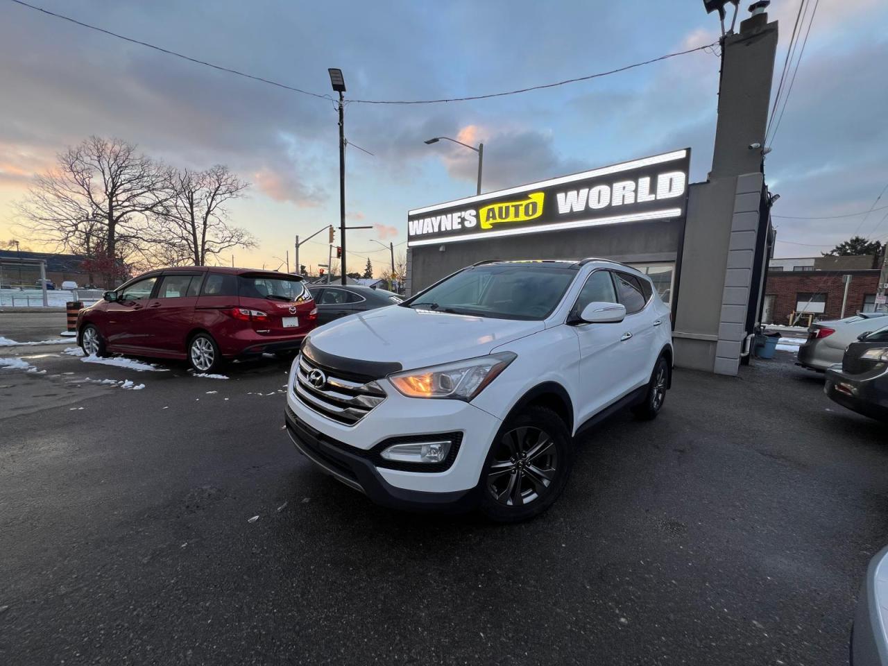 2014 Hyundai Santa Fe Sport LUXURY**LEATHER*HEATED STEERING/SEATS** Photo0