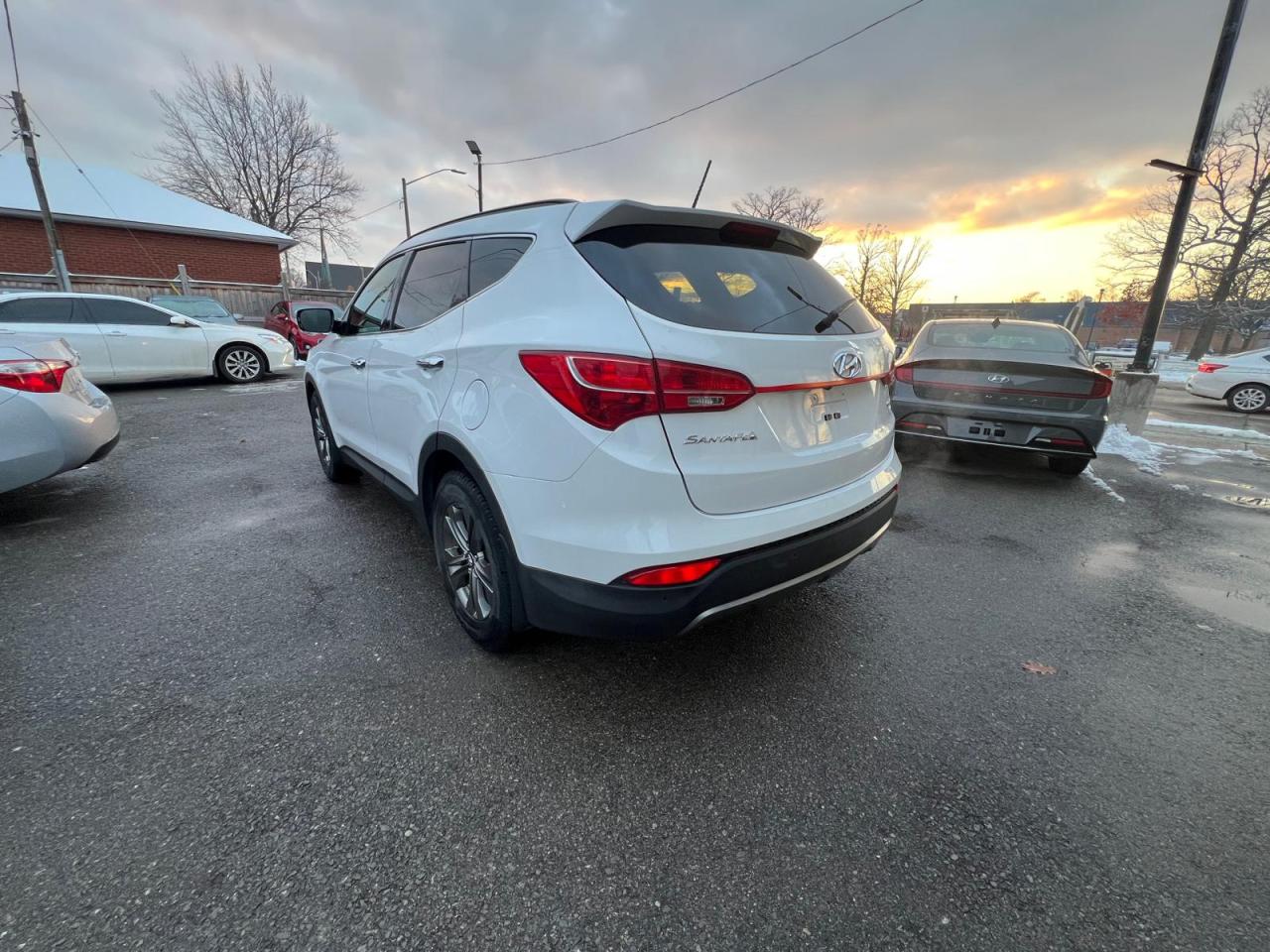 2014 Hyundai Santa Fe Sport LUXURY**LEATHER*HEATED STEERING/SEATS** Photo2