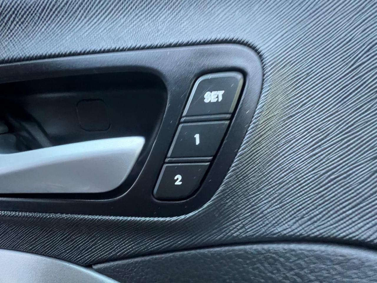 2014 Hyundai Santa Fe Sport LUXURY**LEATHER*HEATED STEERING/SEATS** Photo