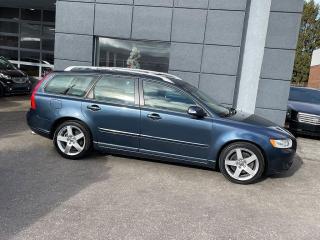 Used 2011 Volvo V50 T5|LEATHER|SUNROOF|ALLOYS for sale in Toronto, ON