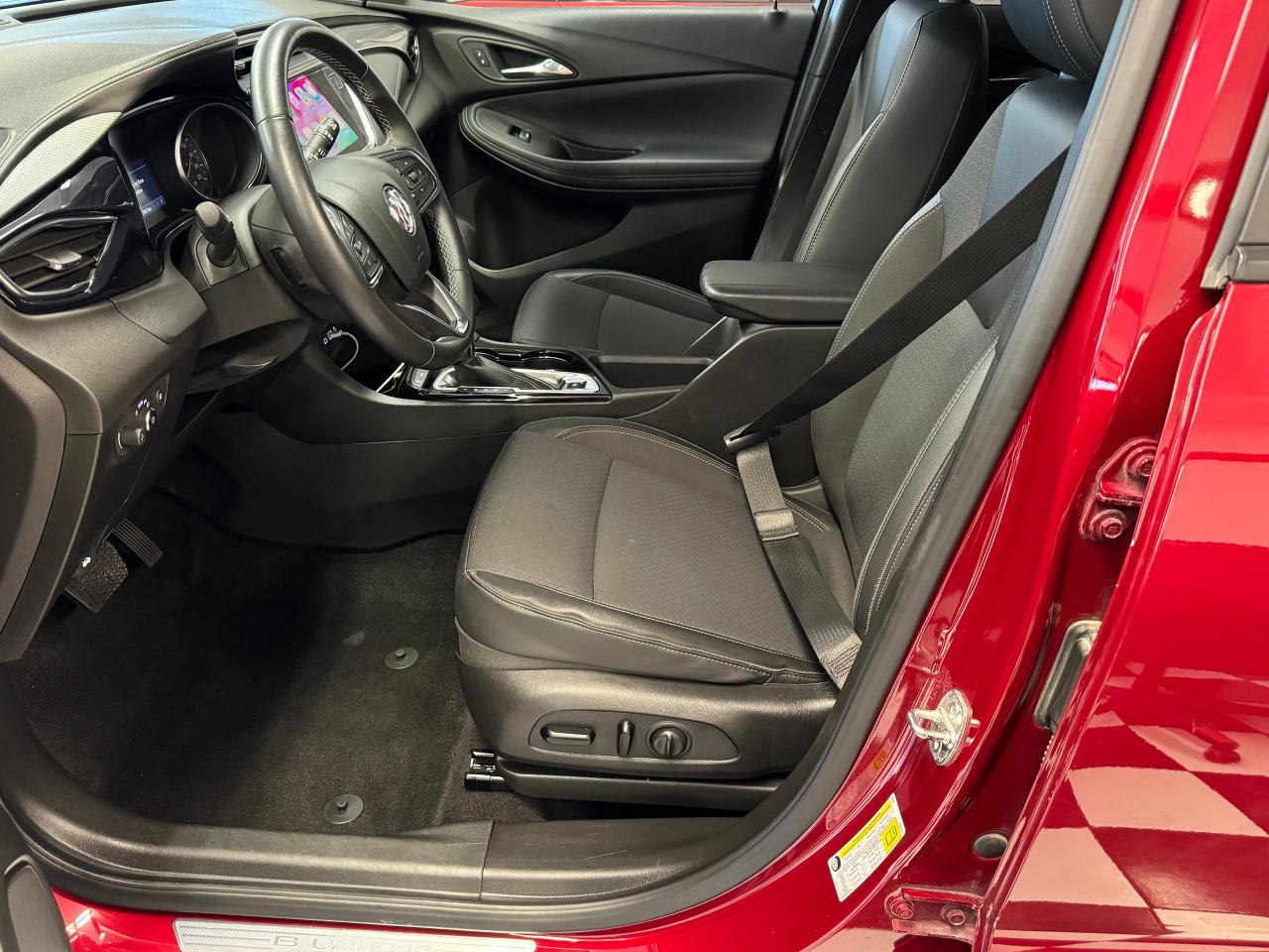 2021 Buick Encore Encore GX AWD+Remote Start+Camera+CLEAN CARFAX - Photo #18