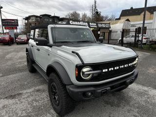 <p>2023 Ford Bronco Wildtrak Sasquatch, 2.7L Automatic, Retractable Soft Top, Power Windows and Locks, Heated Seats, Bluetooth, Backup Cam, ONLY 5,100kms!</p>