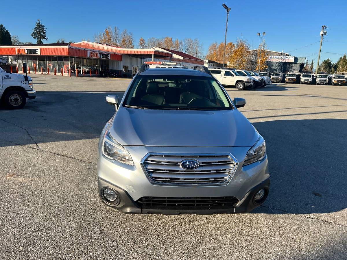 2017 Subaru Outback 3.6R LIMITED W/TECH PKG - Photo #3