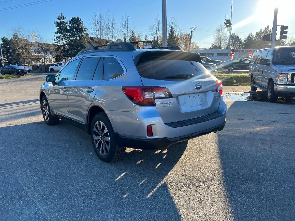 2017 Subaru Outback 3.6R LIMITED W/TECH PKG - Photo #6