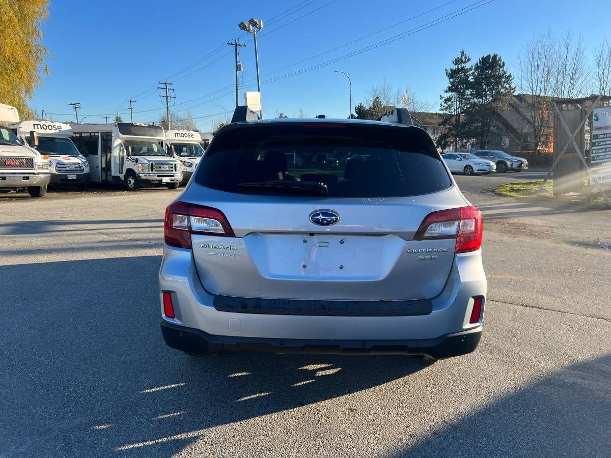 2017 Subaru Outback 3.6R LIMITED W/TECH PKG - Photo #7