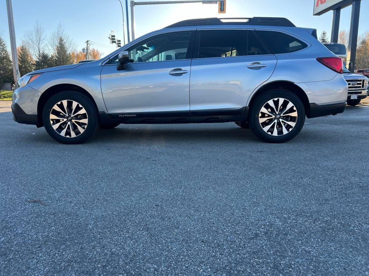 2017 Subaru Outback 3.6R LIMITED W/TECH PKG - Photo #14