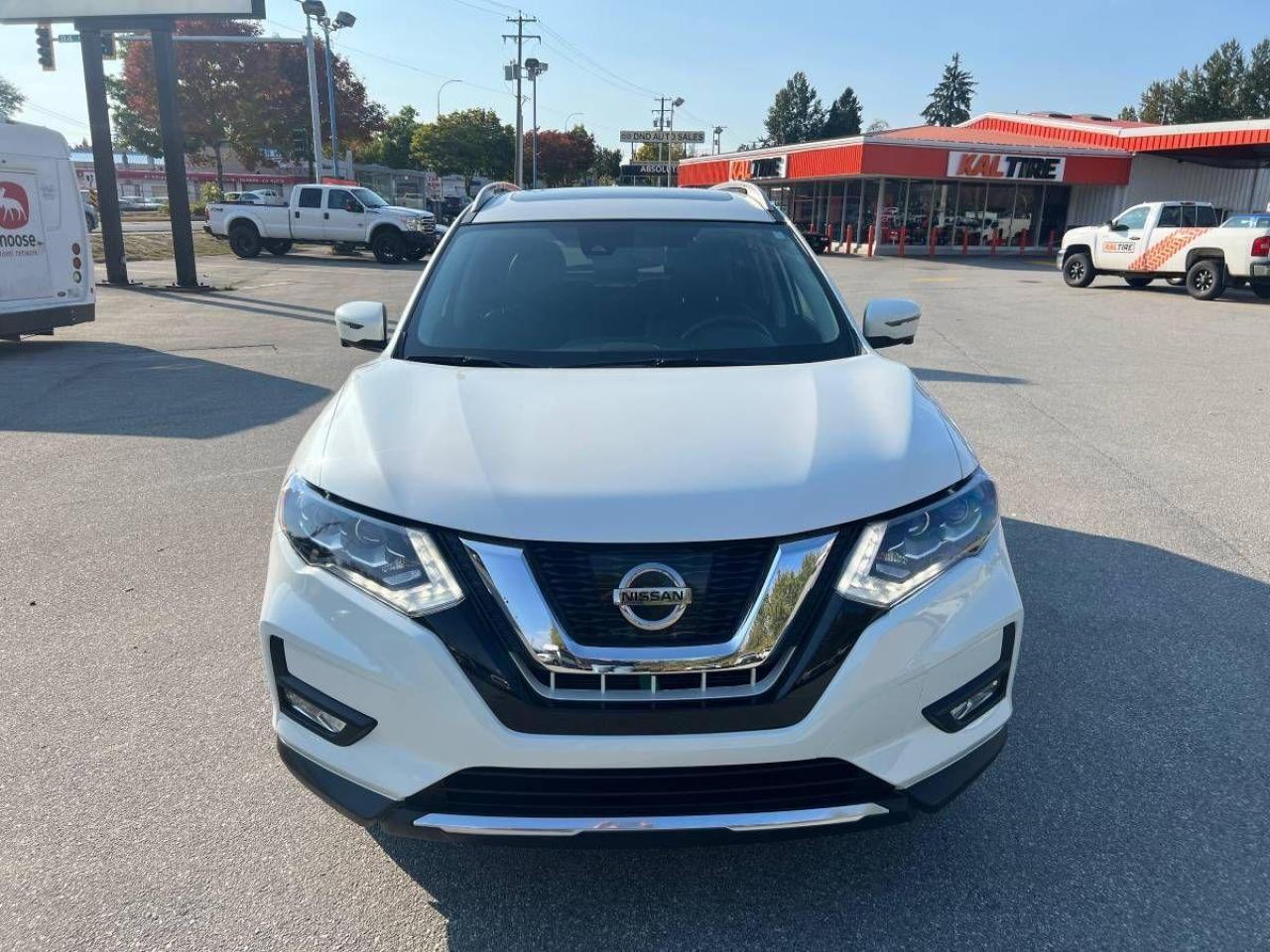 2017 Nissan Rogue SL - Photo #2