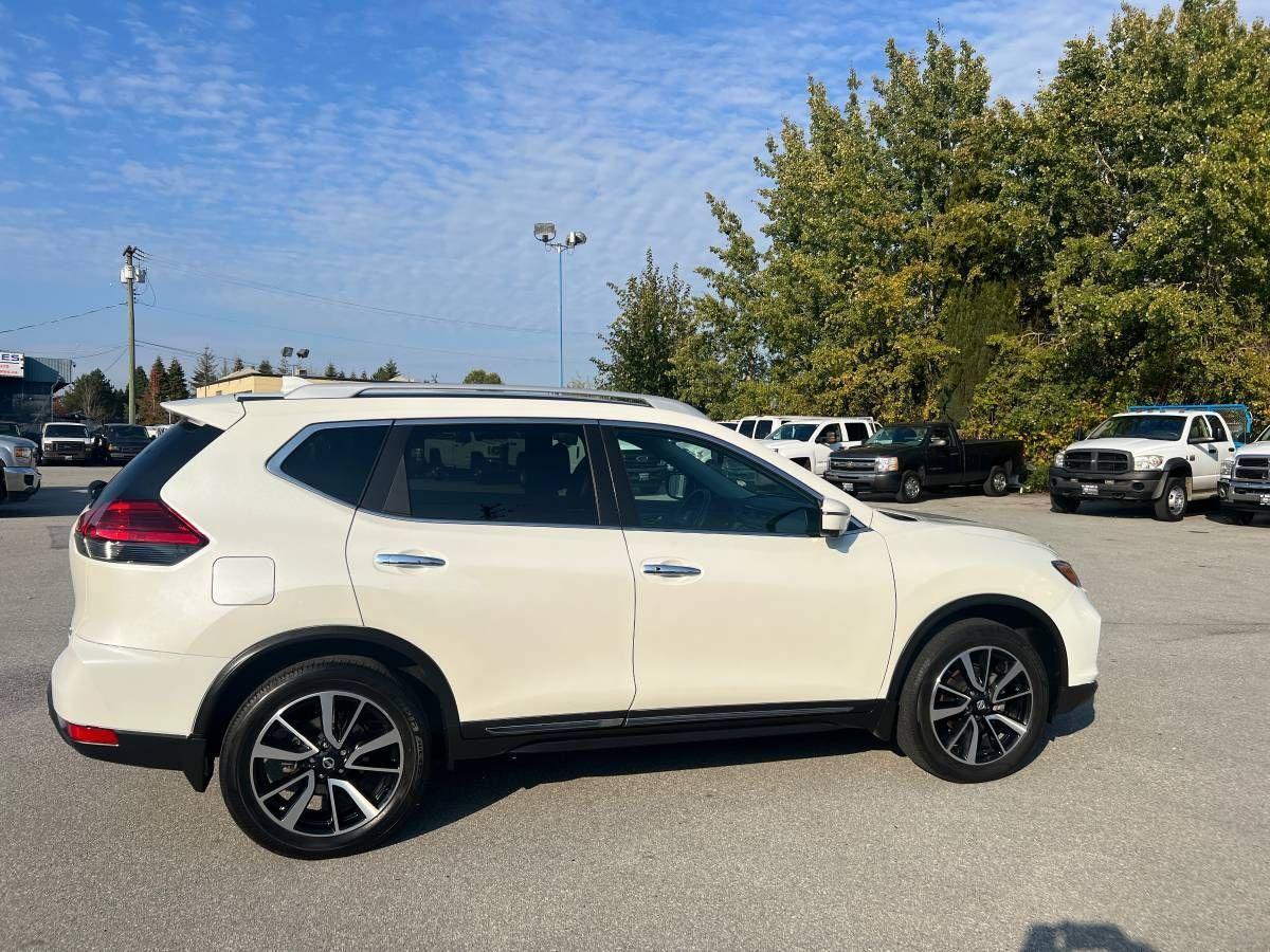 2017 Nissan Rogue SL - Photo #10