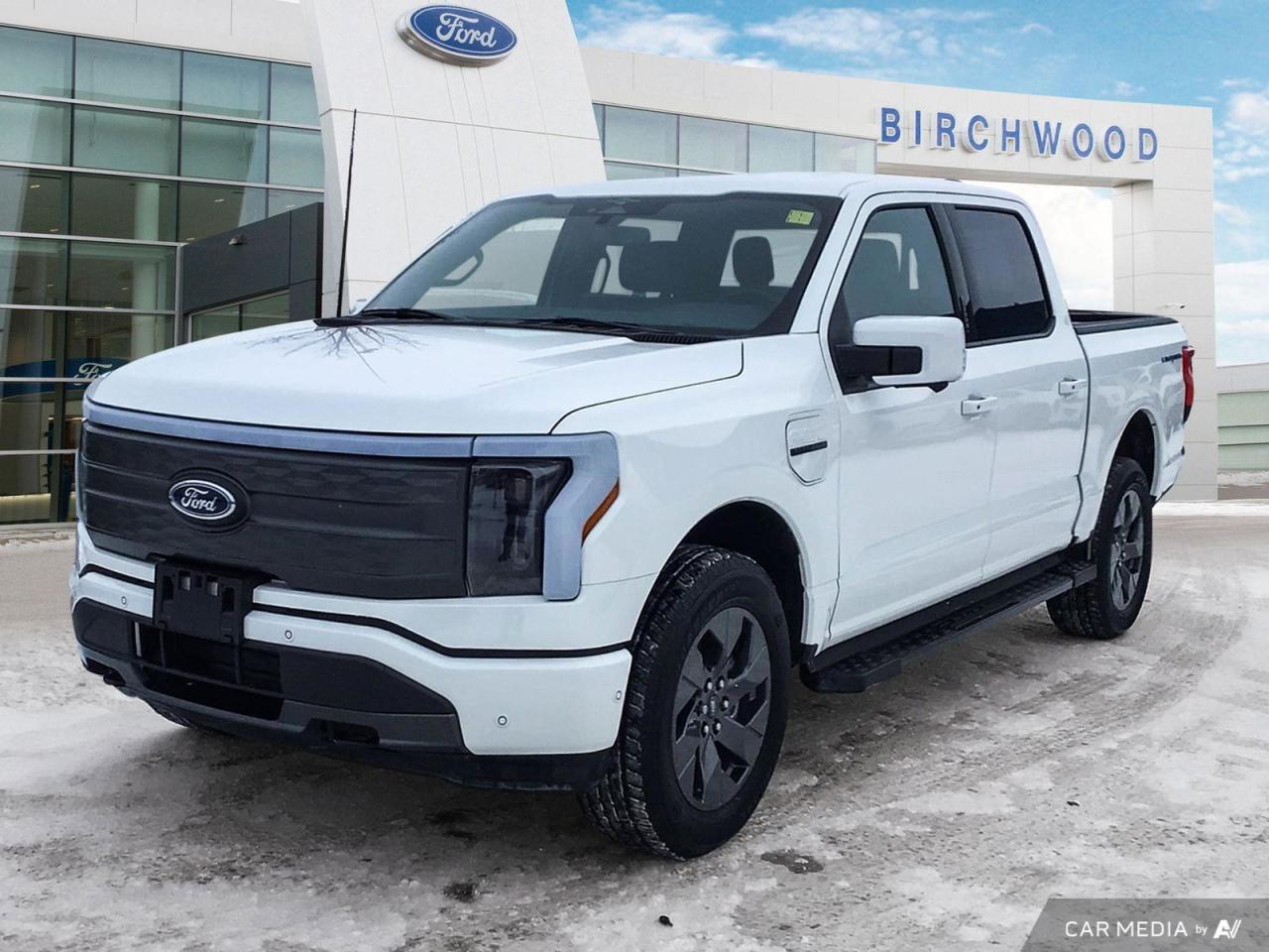 Used 2023 Ford F-150 Lightning LARIAT 4x4 | Local Vehicle | Save over $30000 OFF NEW! for sale in Winnipeg, MB