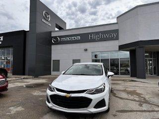 Used 2019 Chevrolet Cruze LT - 6AT for sale in Steinbach, MB