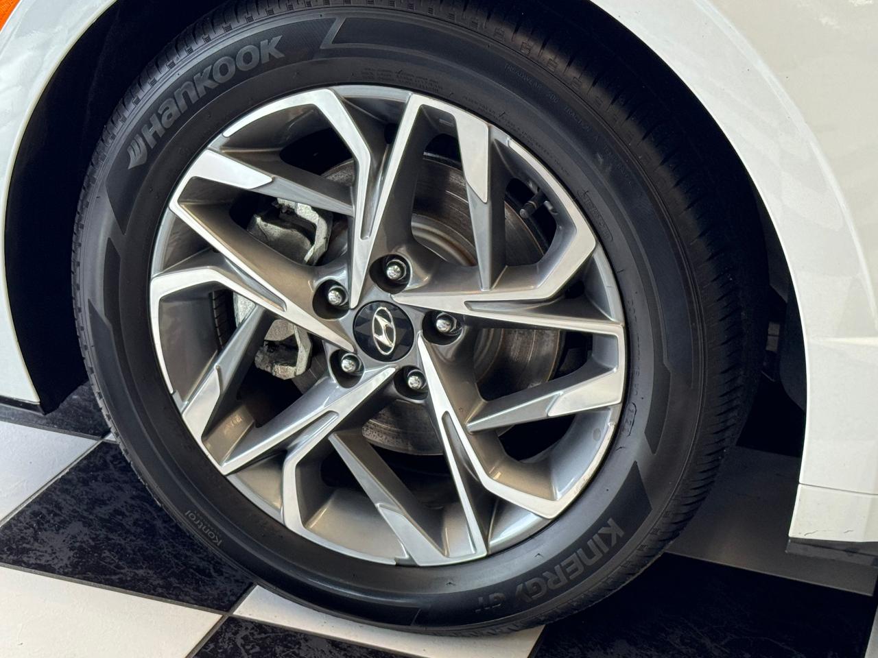 2021 Hyundai Sonata Preferred+Adaptive Cruise+Blind Spot+CLEAN CARFAX - Photo #54