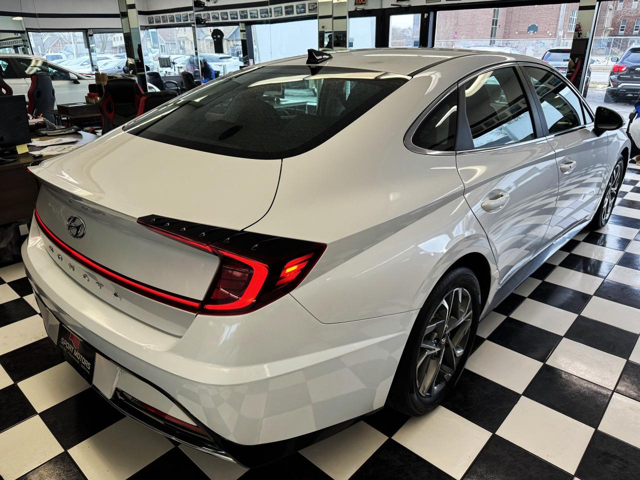 2021 Hyundai Sonata Preferred+Adaptive Cruise+Blind Spot+CLEAN CARFAX Photo69