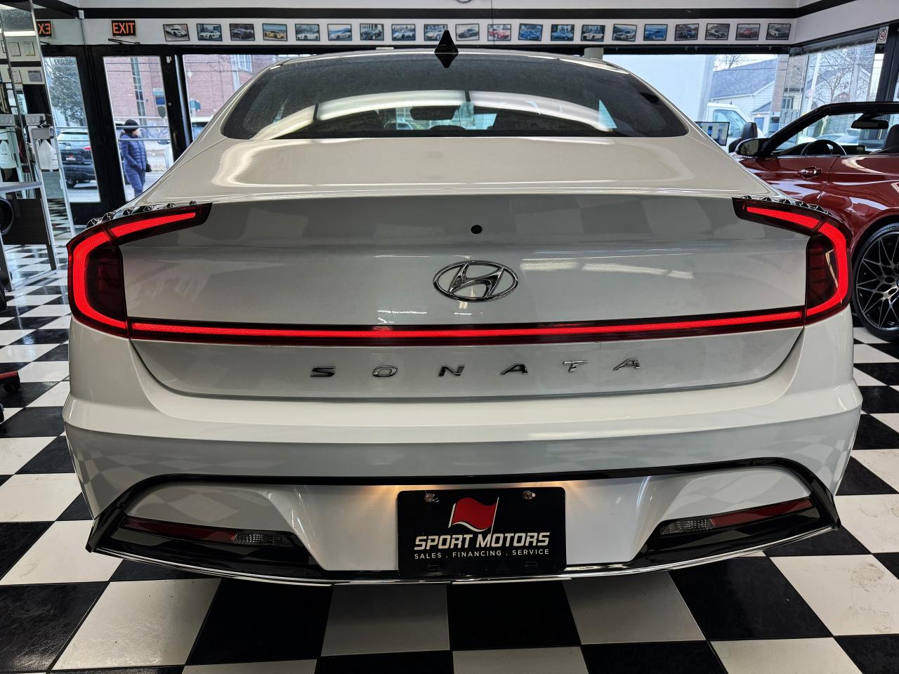 2021 Hyundai Sonata Preferred+Adaptive Cruise+Blind Spot+CLEAN CARFAX Photo3