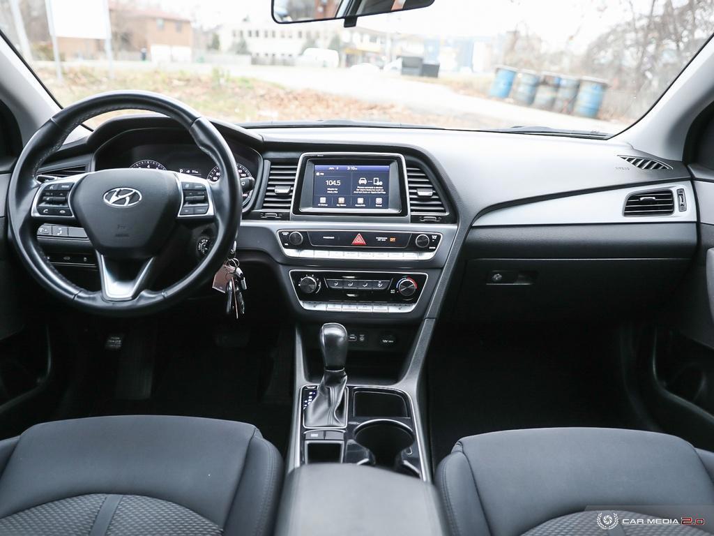 2018 Hyundai Sonata GL - Photo #25