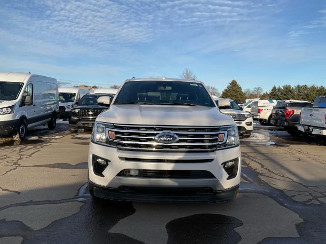 2019 Ford Expedition XLT Photo1