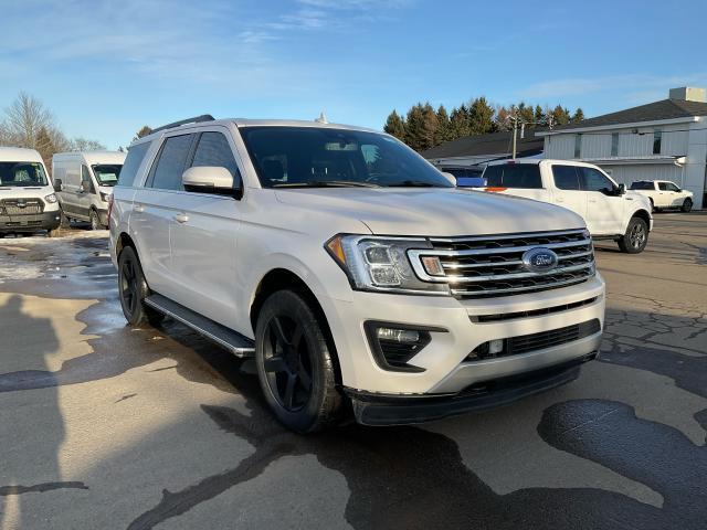 2019 Ford Expedition XLT Photo2