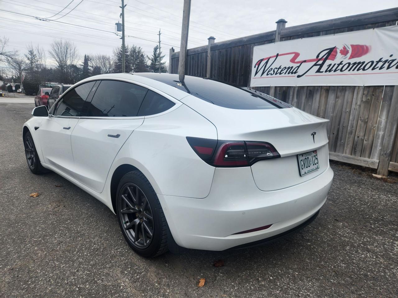 2019 Tesla Model 3 Standard Range - Photo #3