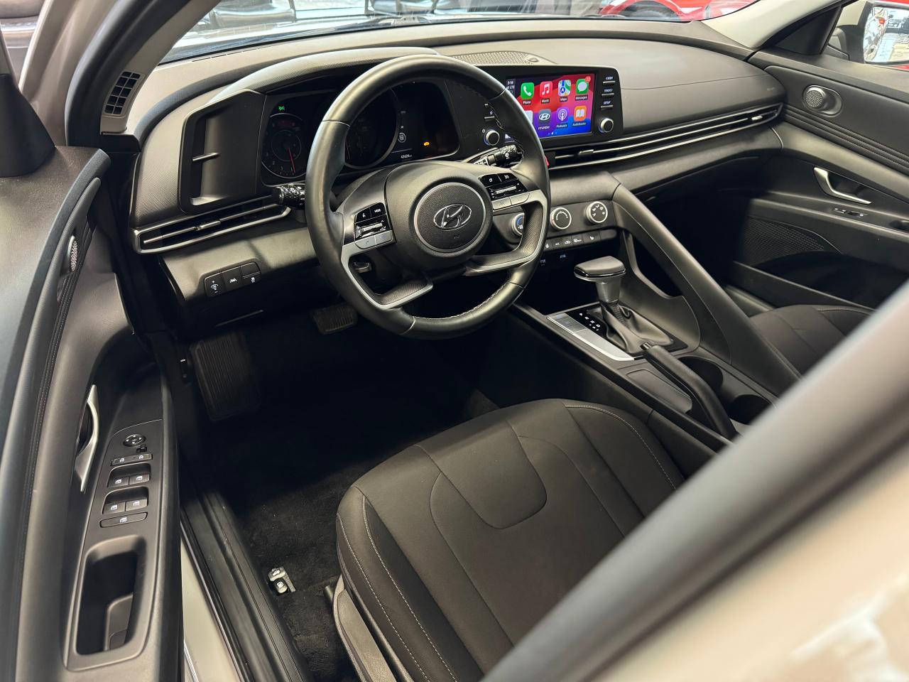 2021 Hyundai Elantra Preferred+Lane Keep+Remote Start+CLEAN CARFAX Photo77