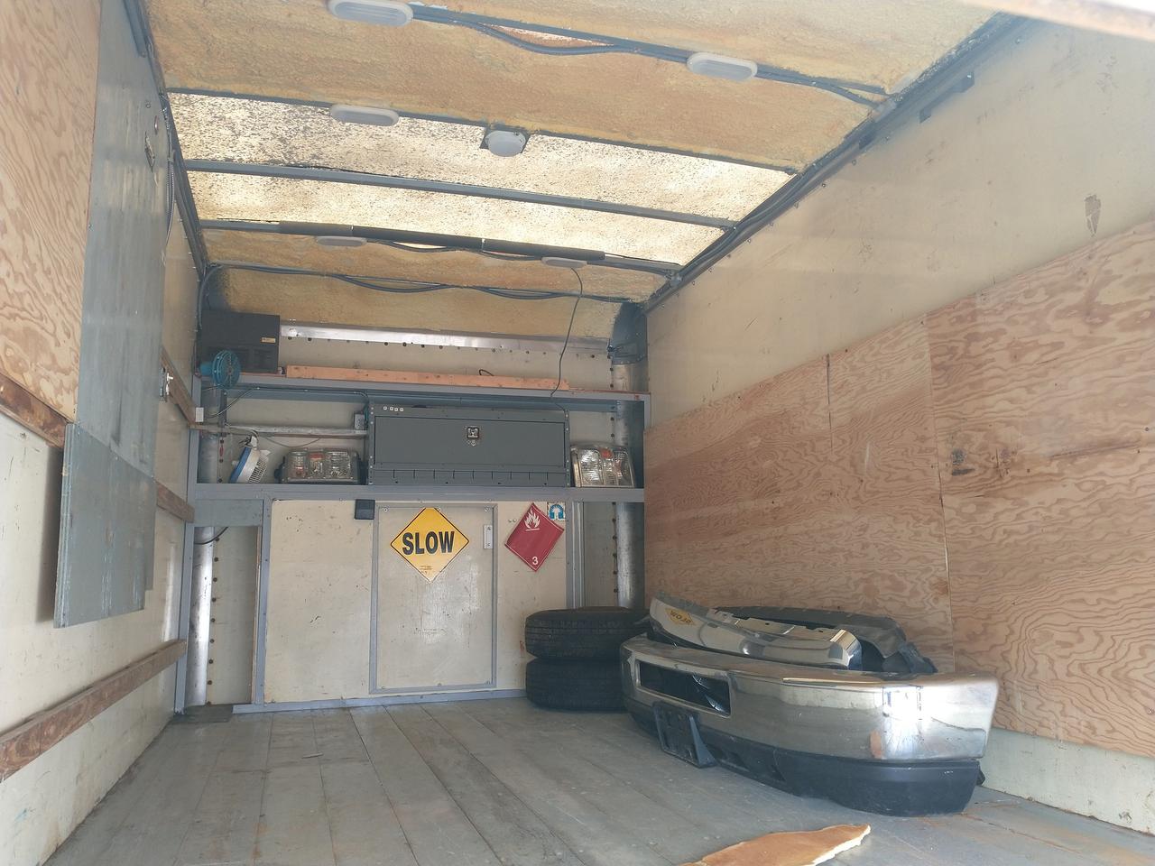 2013 Ford E450  Photo
