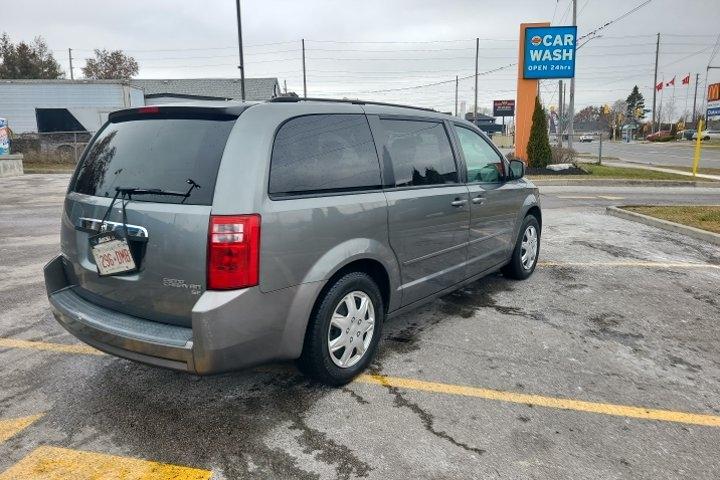 2009 Dodge Grand Caravan SE - Photo #6