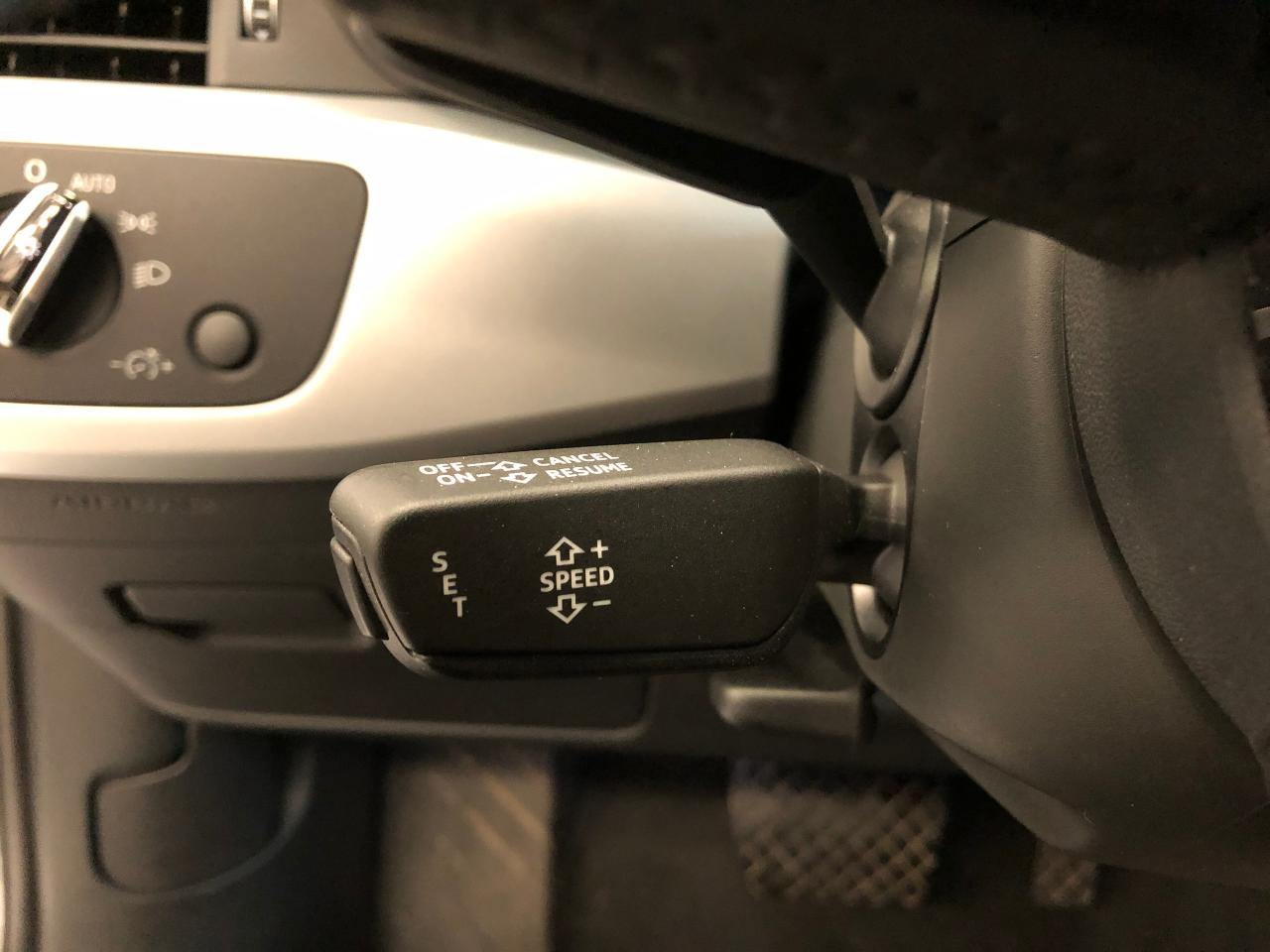 2017 Audi A4 Quattro+Sunroof+RearSensors+ApplePlay+CLEAN CARFAX - Photo #54