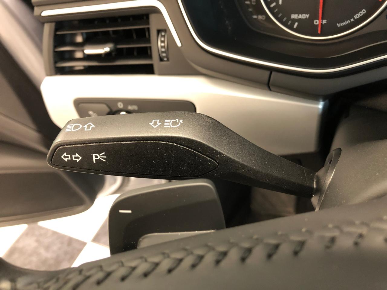 2017 Audi A4 Quattro+Sunroof+RearSensors+ApplePlay+CLEAN CARFAX - Photo #53