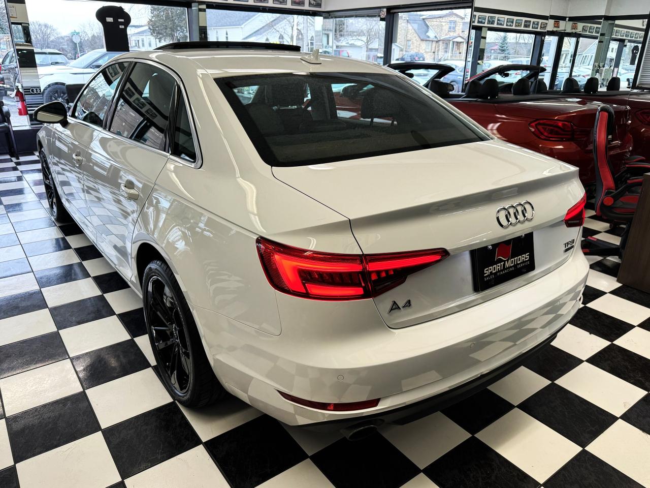 2017 Audi A4 Quattro+Sunroof+RearSensors+ApplePlay+CLEAN CARFAX Photo71