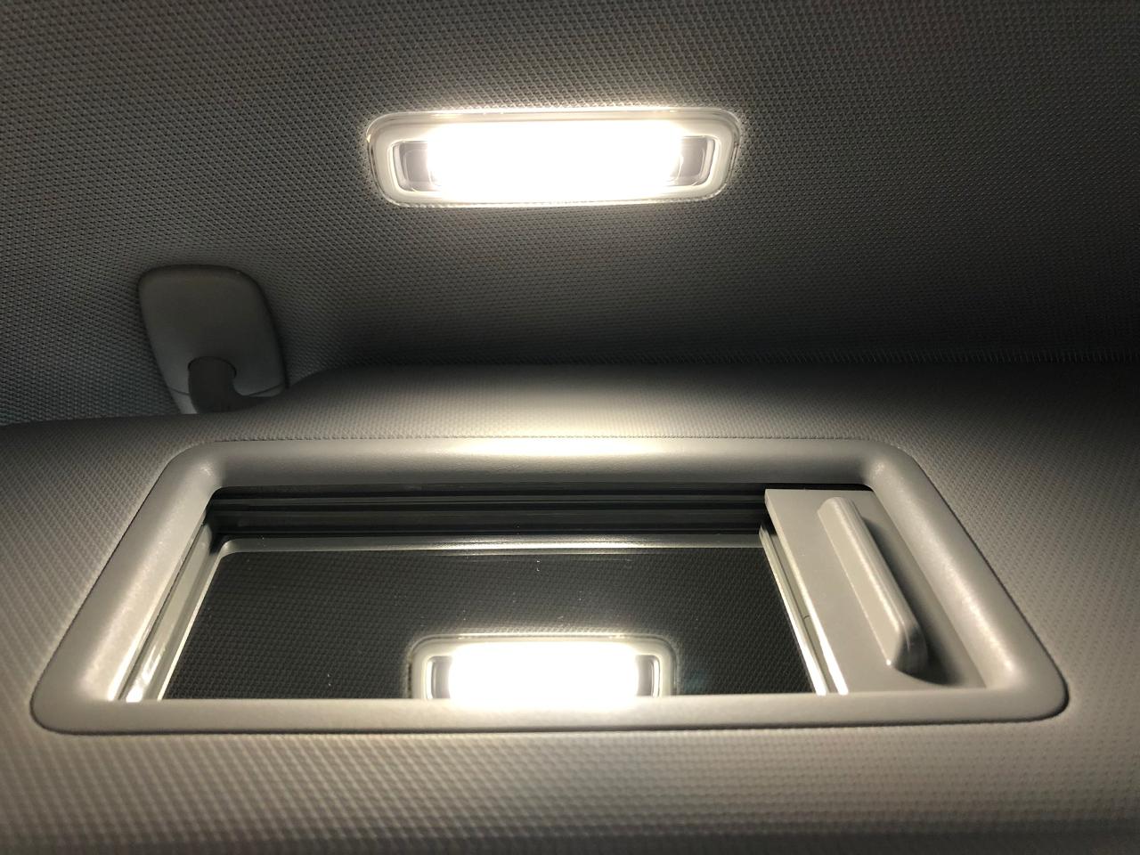 2017 Audi A4 Quattro+Sunroof+RearSensors+ApplePlay+CLEAN CARFAX Photo115