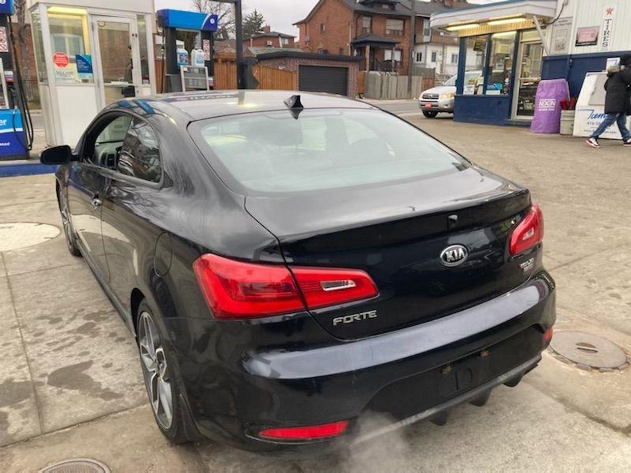 2016 Kia Forte Koup 2dr Cpe Man SX Photo5