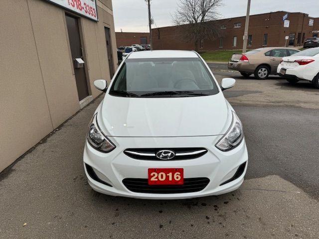 2016 Hyundai Accent GL,ONLY 20000KM,ACCIDENT FREE - Photo #2