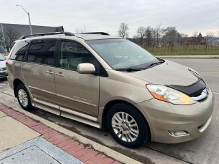 2008 Toyota Sienna 5dr XLE Mobility 8-Pass FWD - Photo #7