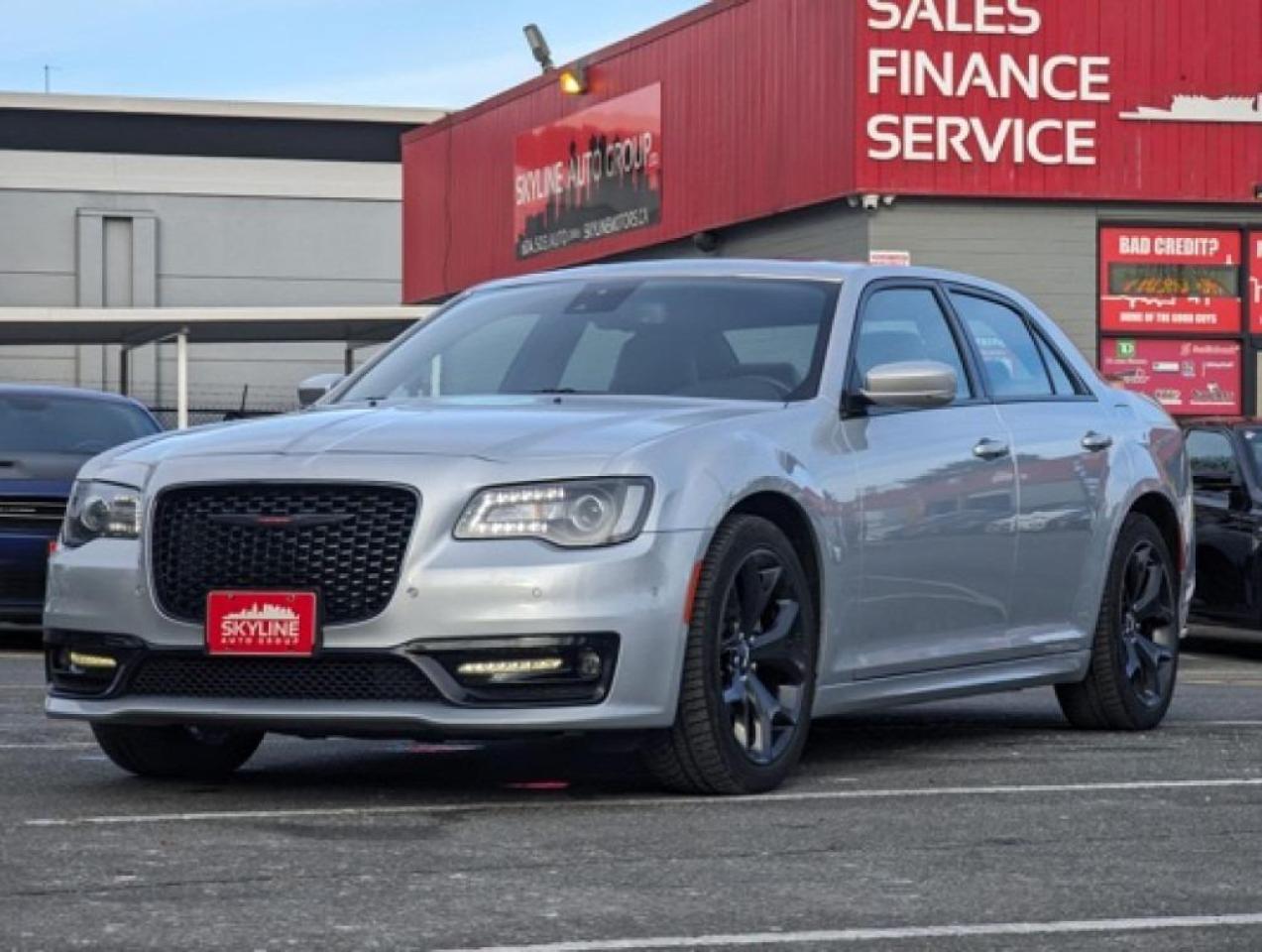 Used 2022 Chrysler 300 300S RWD for sale in Surrey, BC