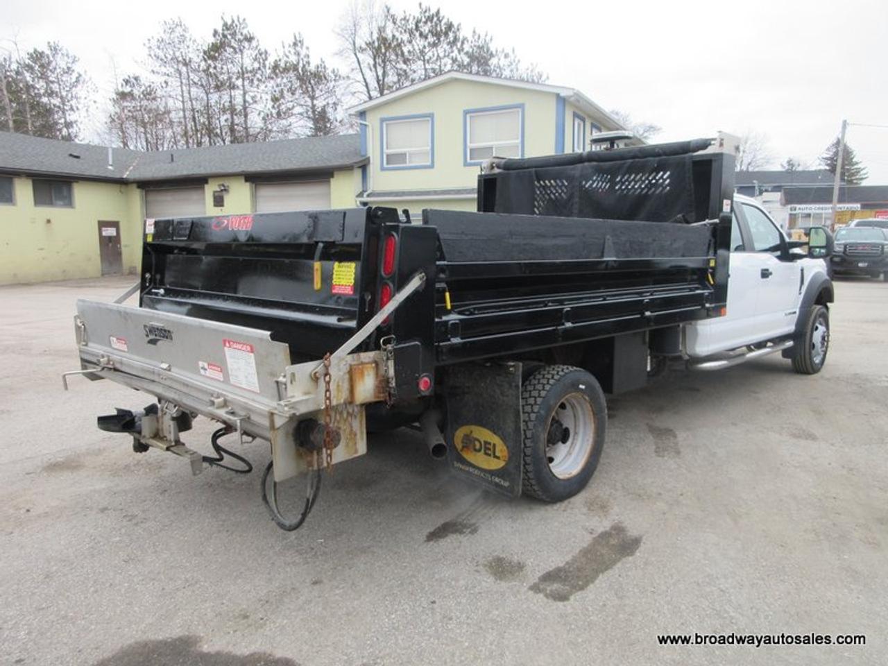 2020 Ford F-550 WORK READY XL-MODEL 6 PASSENGER 6.7L - POWER STROKE DIESEL.. 4X4.. CREW-CAB.. VOTH-HYDRAULIC-DUMP-BOX.. TRAILER BRAKE.. KEYLESS ENTRY.. Photo
