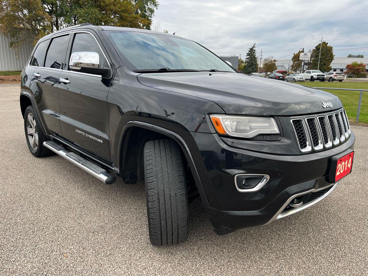 2014 Jeep Grand Cherokee Overland Photo