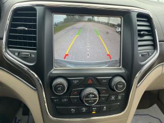 2014 Jeep Grand Cherokee Overland - Photo #12