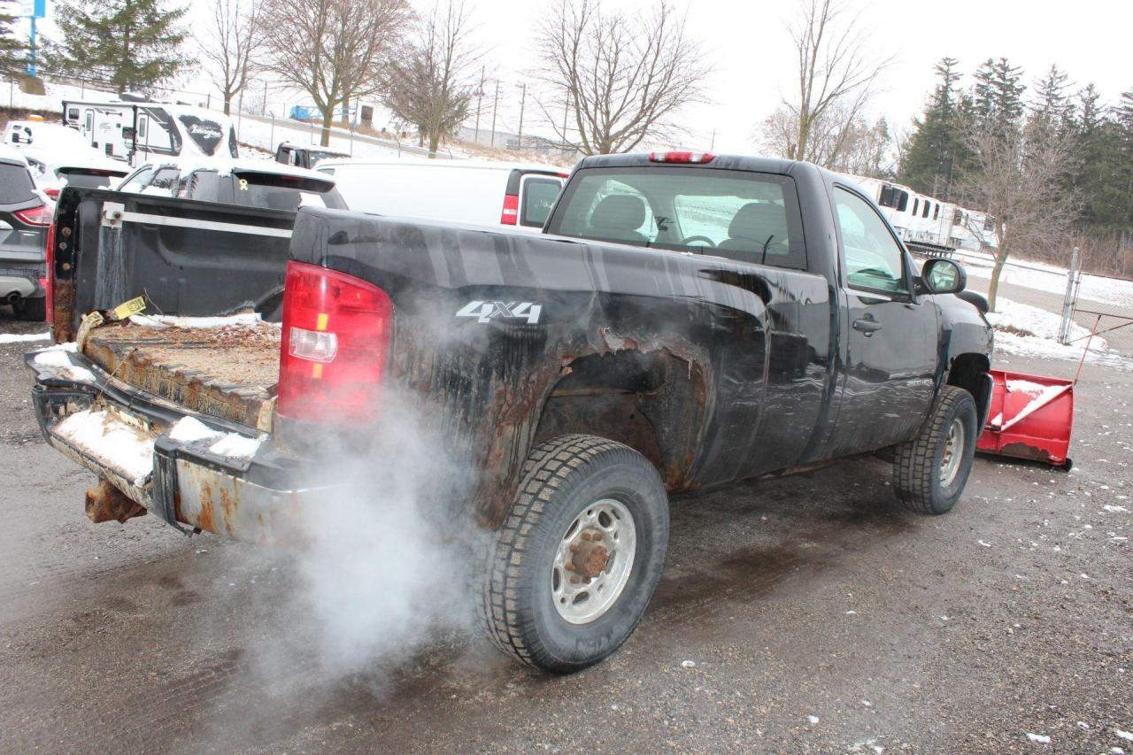 2008 Chevrolet Silverado 2500  Photo2