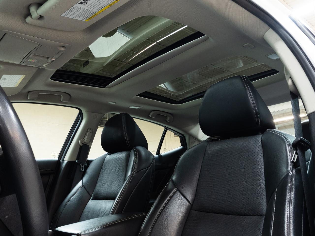 2021 Nissan Maxima SL | Nav | Leather | Pano roof | BSM | CarPlay
