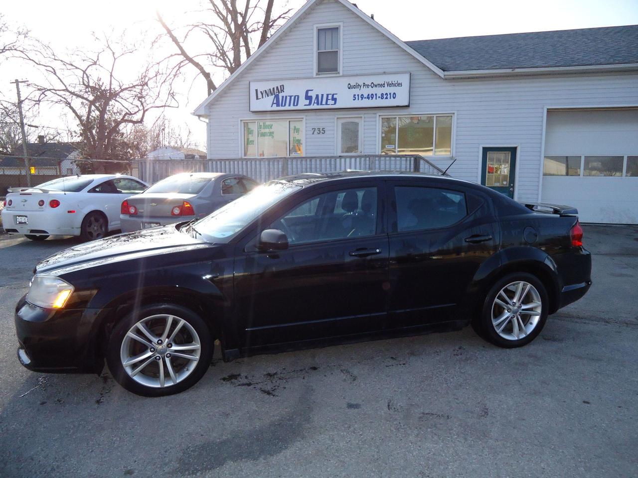 Used 2014 Dodge Avenger 4dr Sdn SXT for Sale in Sarnia, Ontario