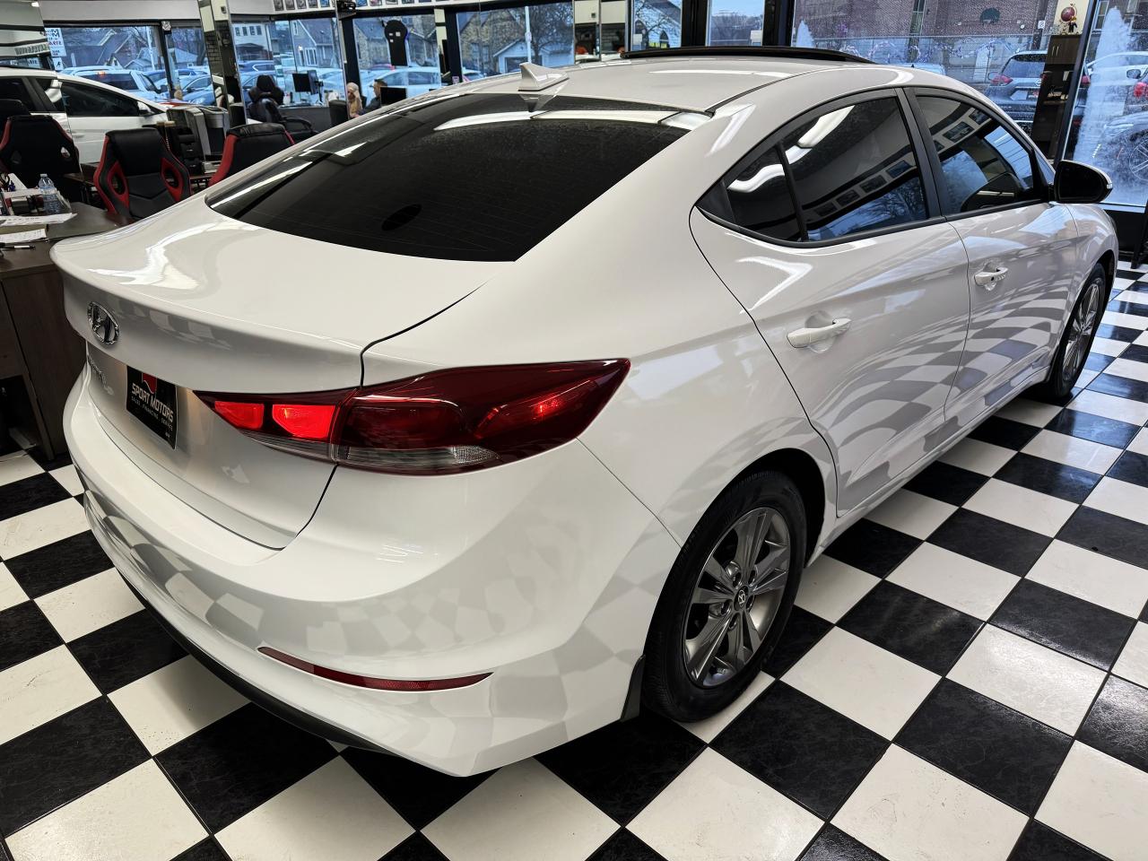 2018 Hyundai Elantra GL SE+Roof+ApplePlay+Blind Spot+CLEAN CARFAX Photo64