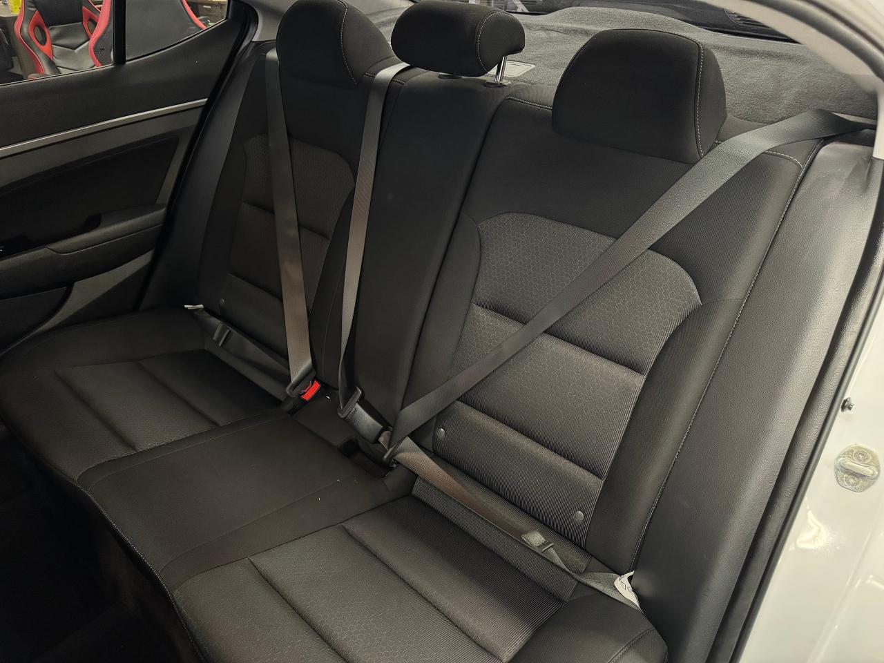 2018 Hyundai Elantra GL SE+Roof+ApplePlay+Blind Spot+CLEAN CARFAX Photo85