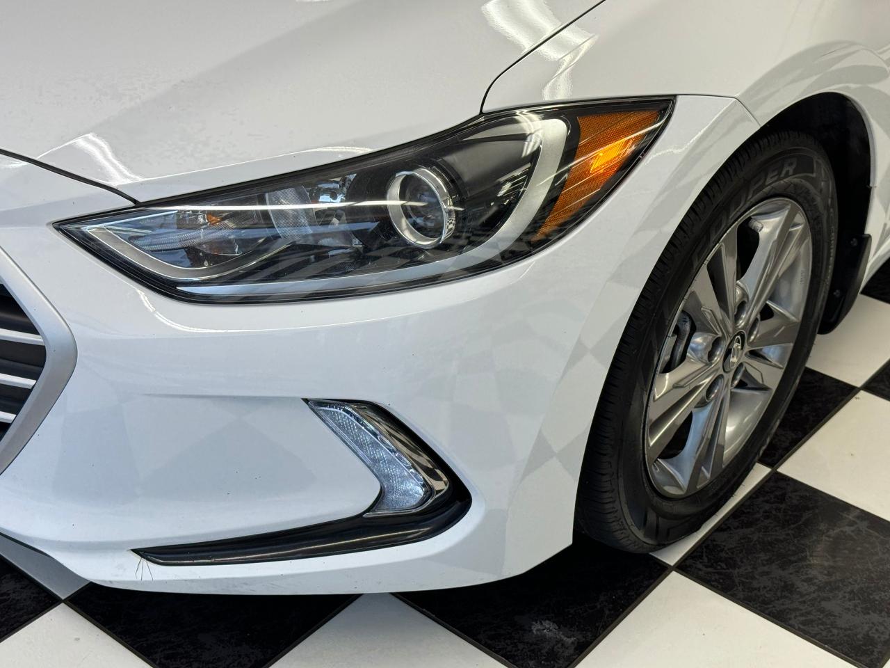 2018 Hyundai Elantra GL SE+Roof+ApplePlay+Blind Spot+CLEAN CARFAX Photo100