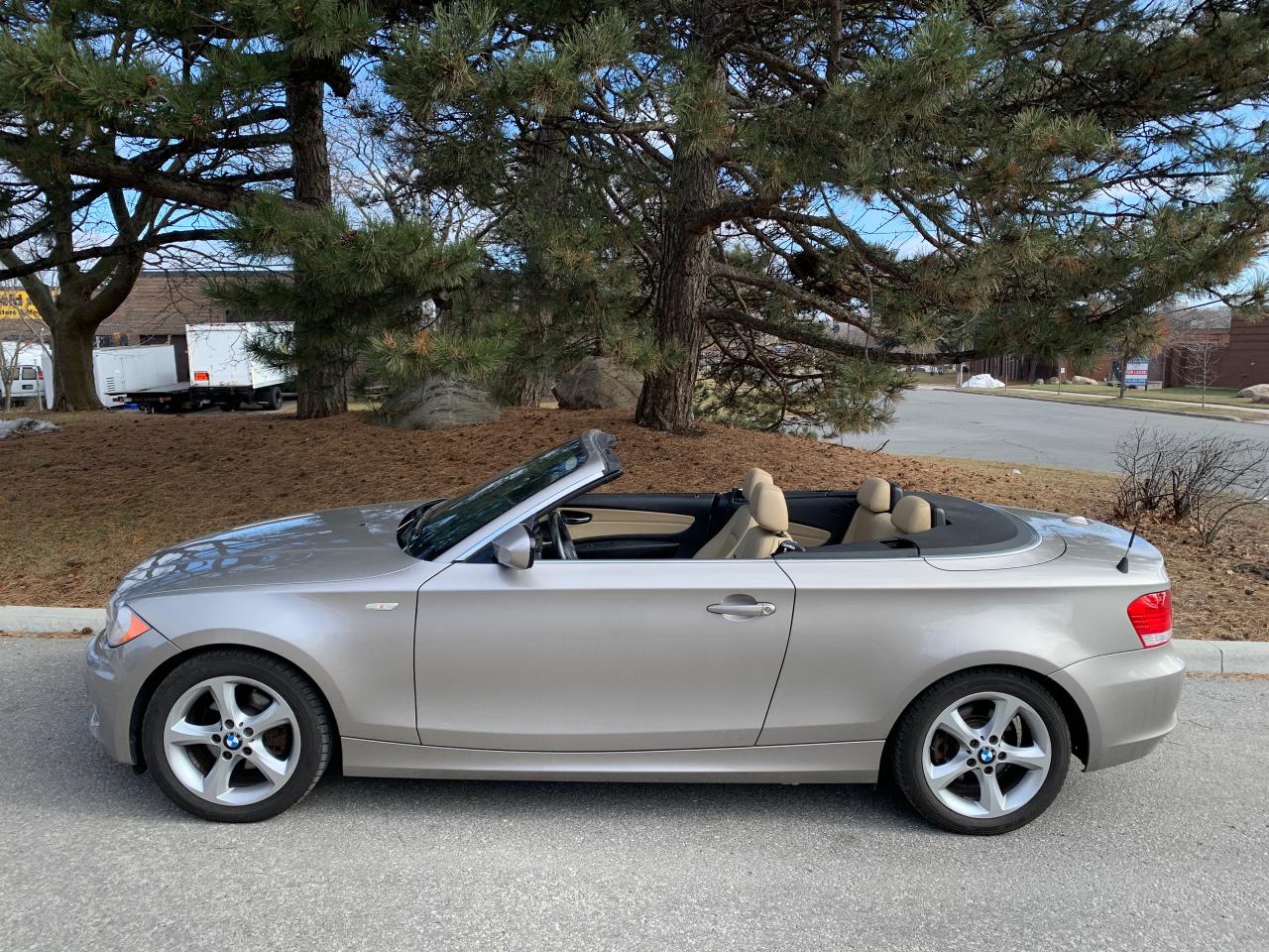 2011 BMW 1 Series 128i CONVERTIBLE-CABRIOLET-ONLY 109K KMS!! - Photo #6