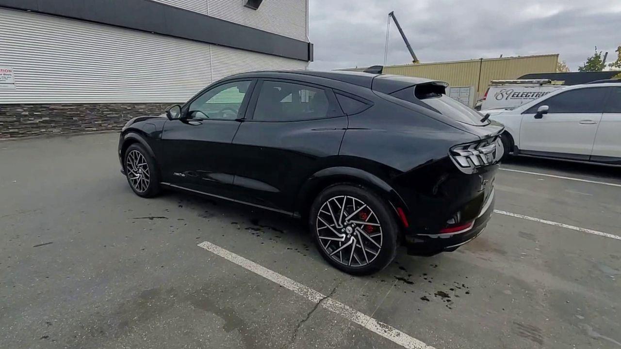 2022 Ford Mustang Mach-E GT Performance Edition AWD ELECTRIC, LEATHER HEATED SEATS, HEATED STEERING WHEEL, MOONROOF, SIRIUS XM, 360 BACK UP CAMERA! Photo