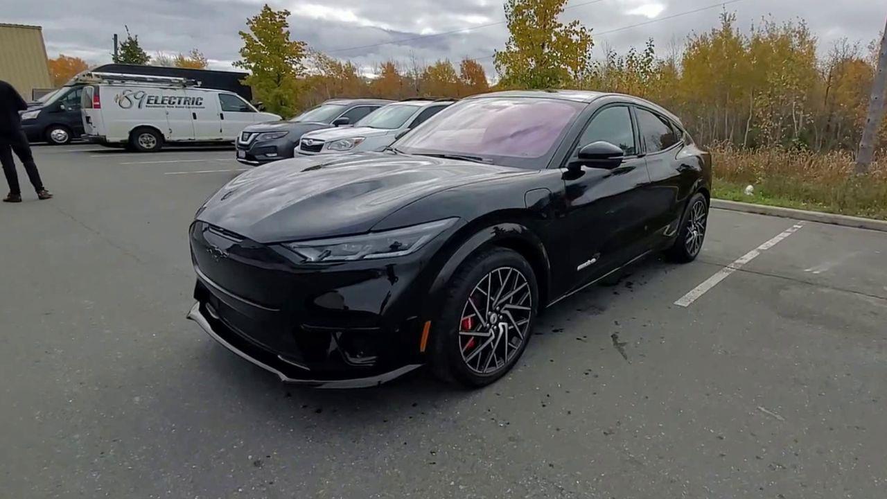 2022 Ford Mustang Mach-E GT Performance Edition AWD ELECTRIC, LEATHER HEATED SEATS, HEATED STEERING WHEEL, MOONROOF, SIRIUS XM, 360 BACK UP CAMERA! Photo
